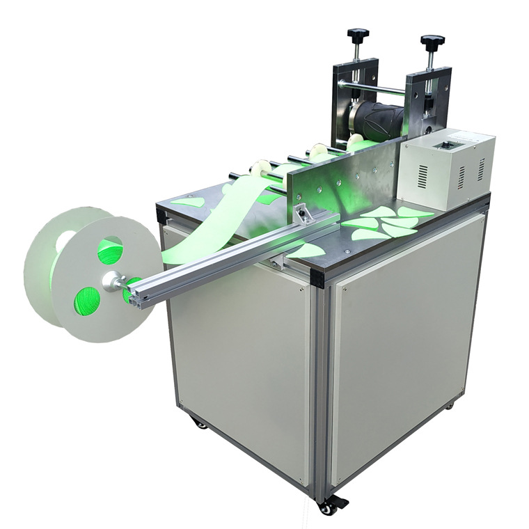 Automatic Woven Fabric Tape Cutting Machine in Various Shape